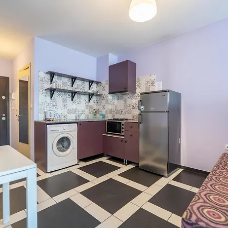 Appartement Spacious In The Heart Of Studentski Grad Sofia