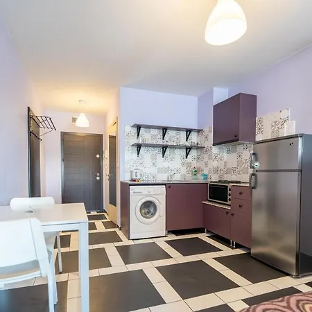 Апартаменты Spacious In The Heart Of Studentski Grad *