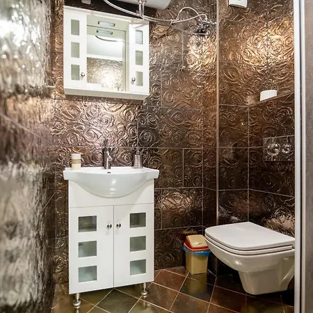 Spacious In The Heart Of Studentski Grad