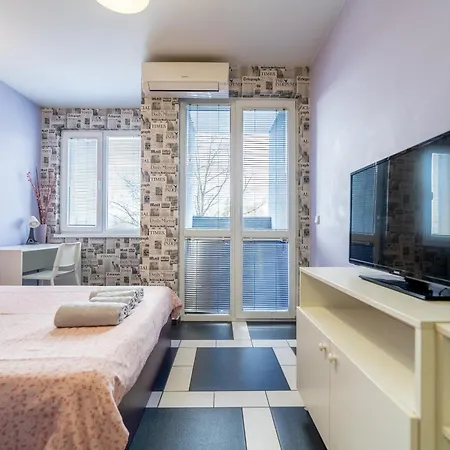 Spacious In The Heart Of Studentski Grad Lejlighed *