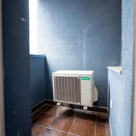 Spacious In The Heart Of Studentski Grad *