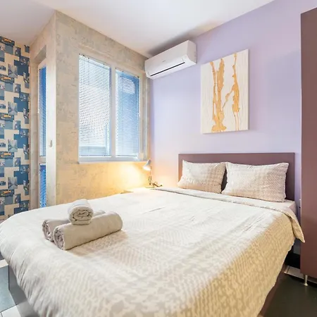 Lejlighed Spacious In The Heart Of Studentski Grad Sofia