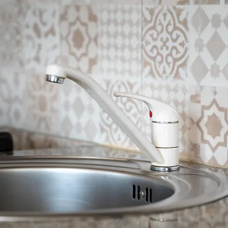 Lejlighed Spacious In The Heart Of Studentski Grad Sofia