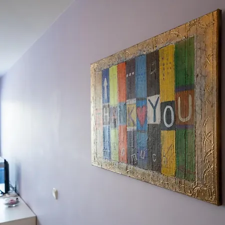 Spacious In The Heart Of Studentski Grad Apartment