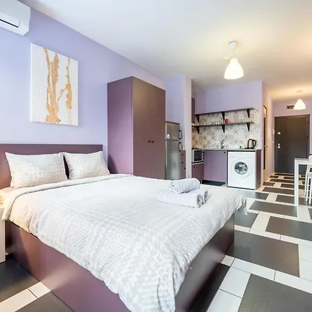 Spacious In The Heart Of Studentski Grad * Sofia